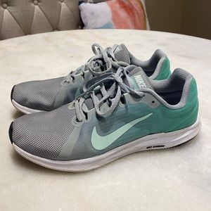 Nike Women’s Size 8